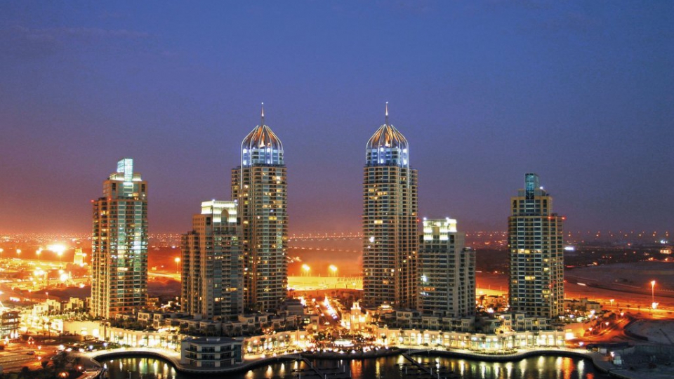 Dubai mit Bahrain