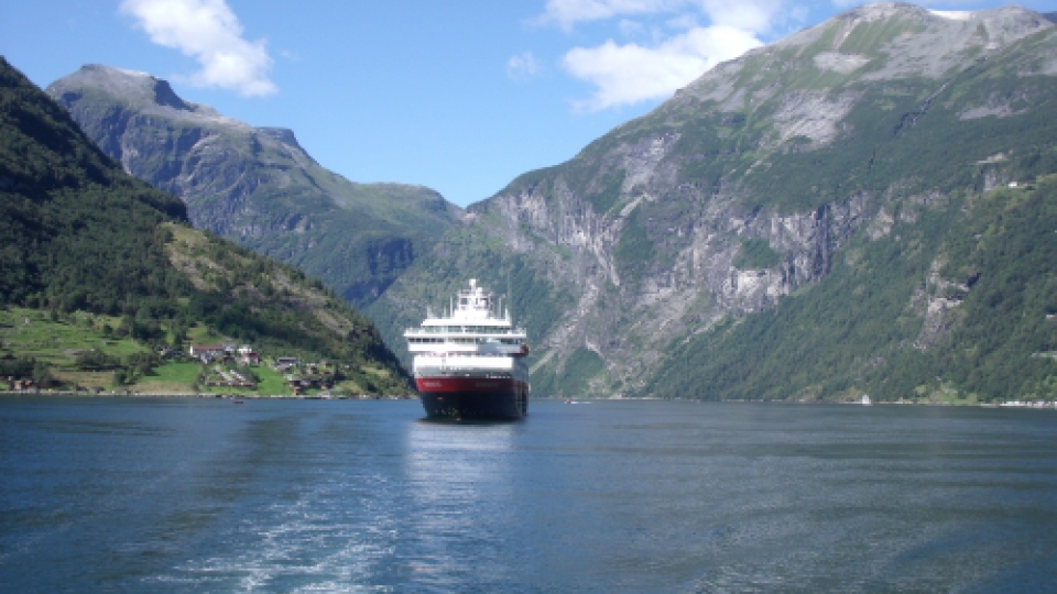 Große Hurtigruten Panoramareise